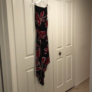 Cache’ lovely evening dress 😍😍😍